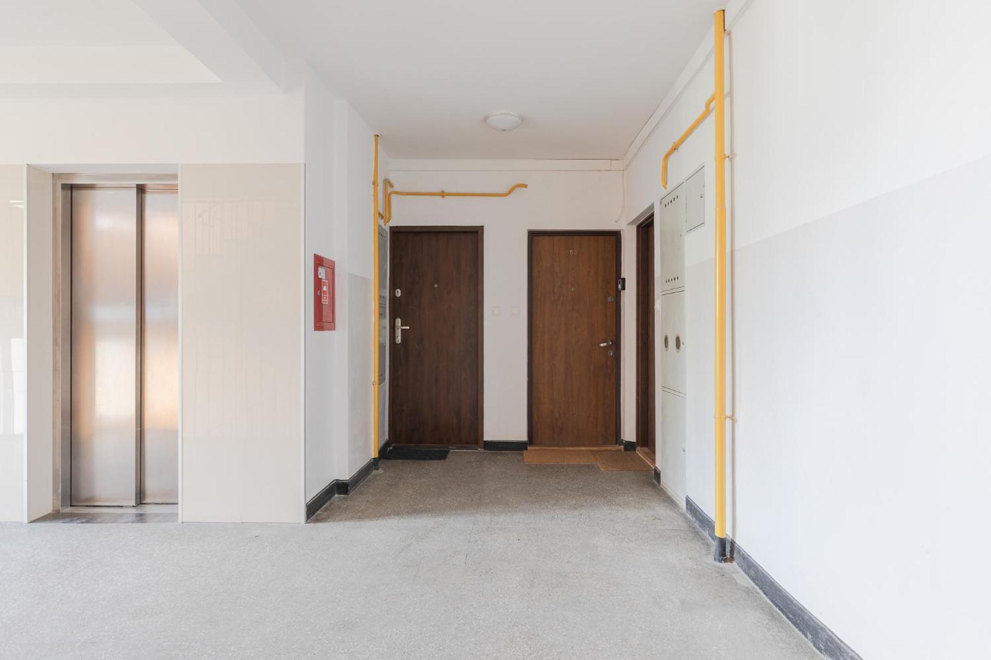 Superapart Saska 48A, Sleek 6Th-Floor Studio With Balcony & Elevator Access Warsaw Exterior photo
